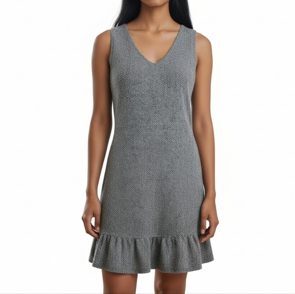 Loft Dress Size 12 Black White Flounce Hem V Neck Sleeveless Textured Back Zip